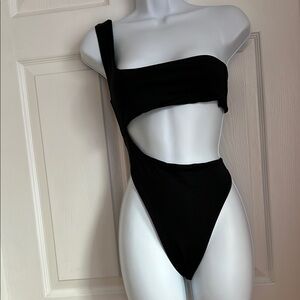 PrettyLittleThing Black Asymmetric Cutout Swimsuit size S